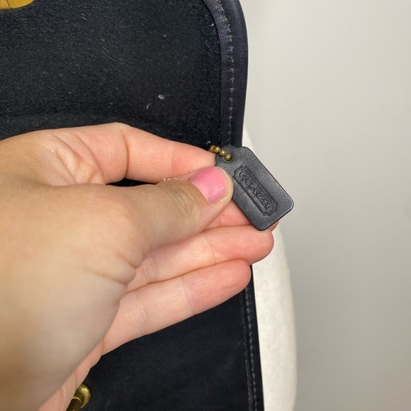 Coach Vintage Scooter Crossbody Bag Black - Picture 5 of 7